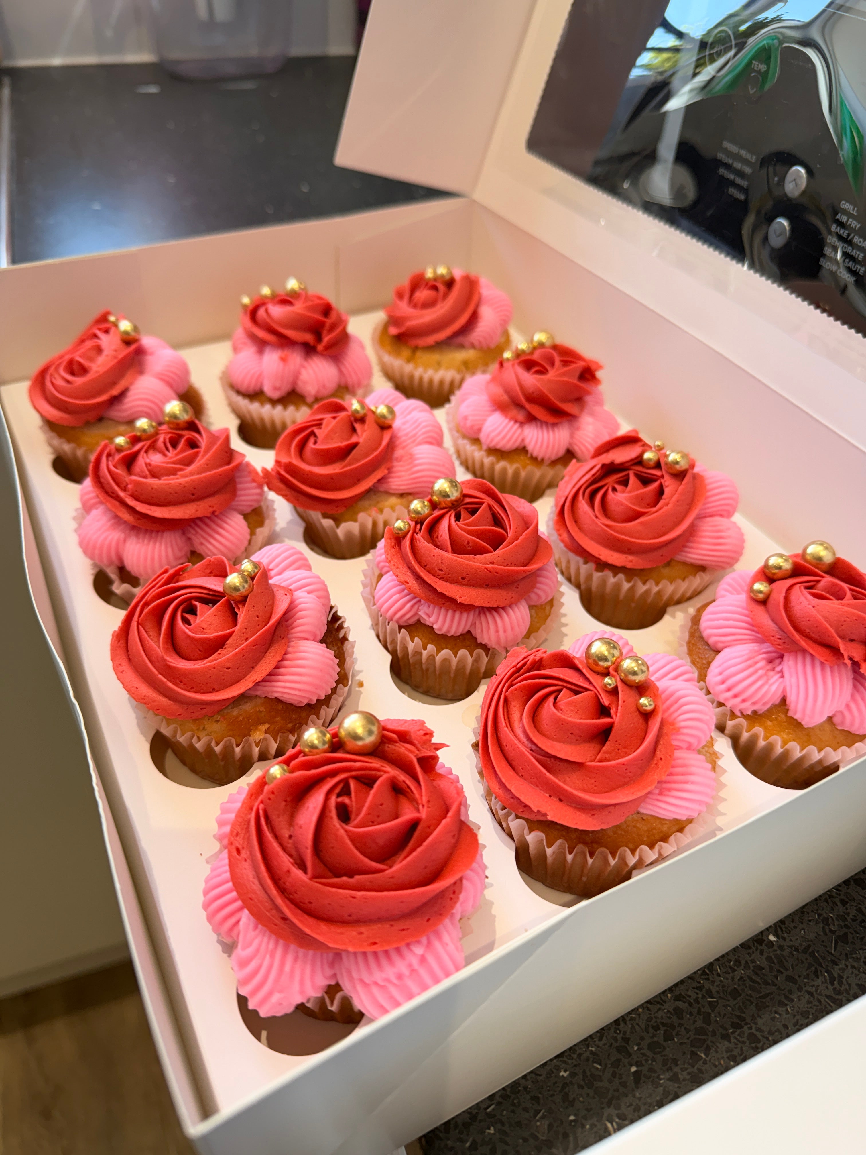 The Whipped Dream (24 Cupcakes)